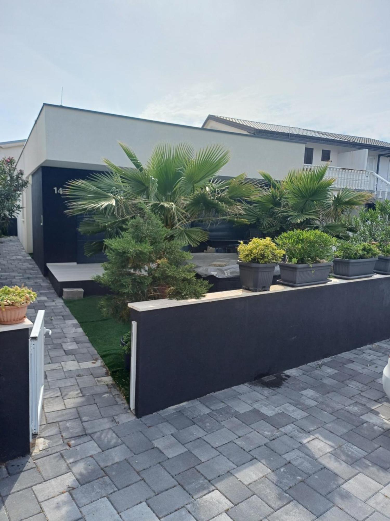 Villa Tome Vir Exterior photo